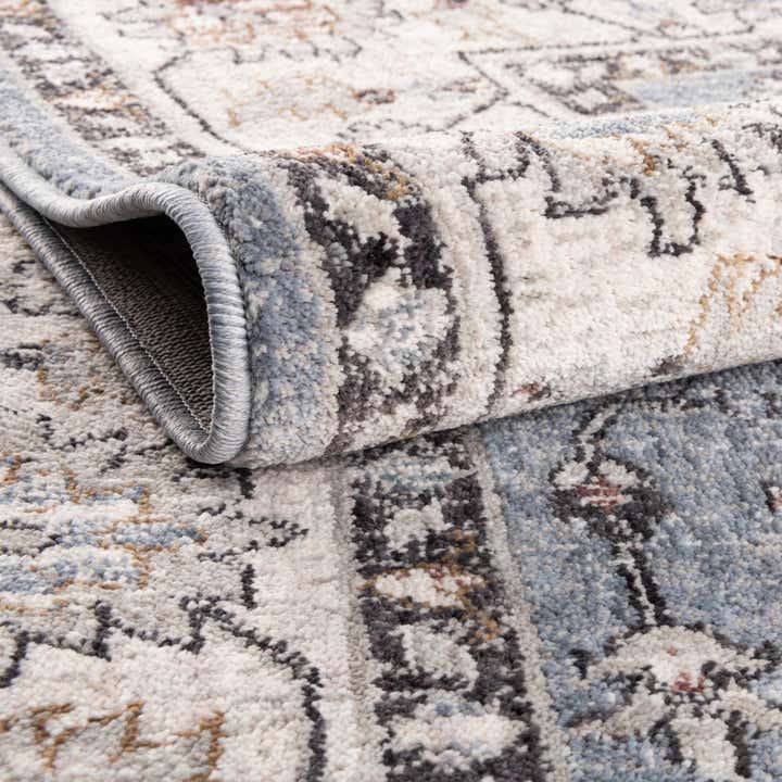 5' 3 x 5' 3 Eco Traditional Round Rug