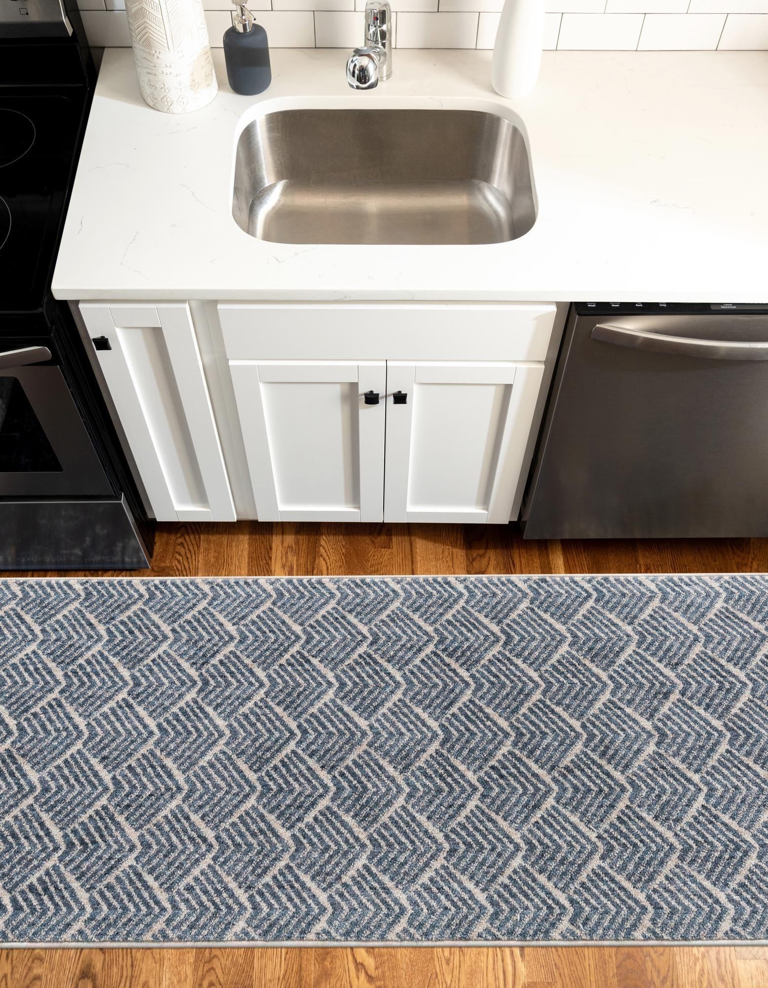 2' x 8' Eco Trellis Runner Rug