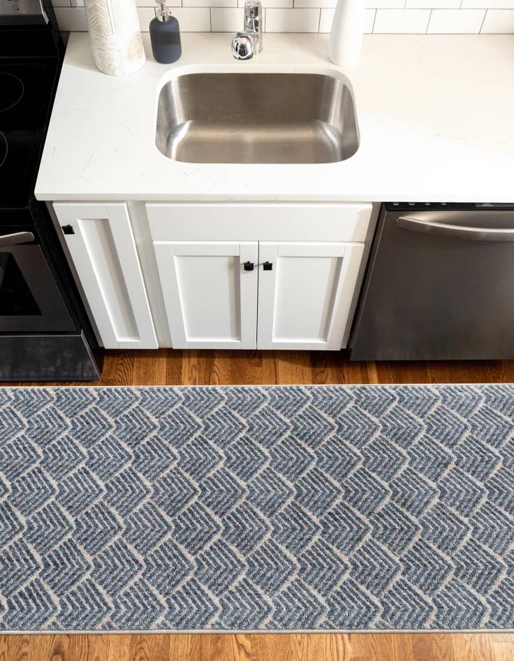 Detail image of 2' x 6' Eco Trellis Runner Rug