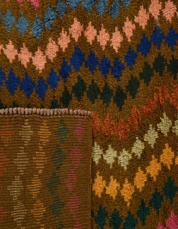 Detail image of 6' 6 x 9' 10  Hand Knotted Balouch Wool Rug