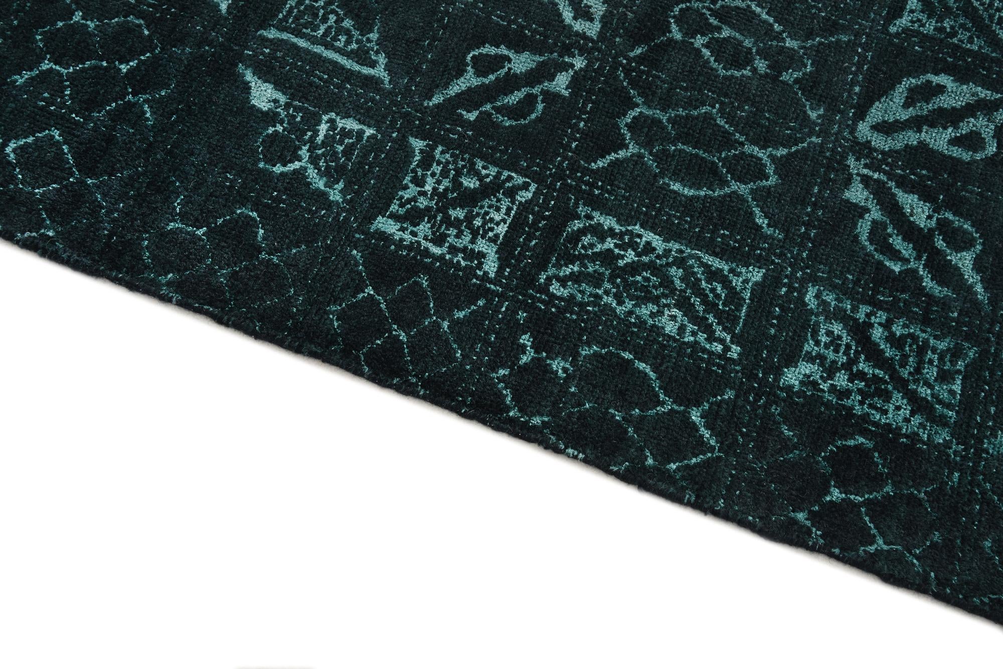 8' 1 x 10' 1 Hand Knotted Darya Rug