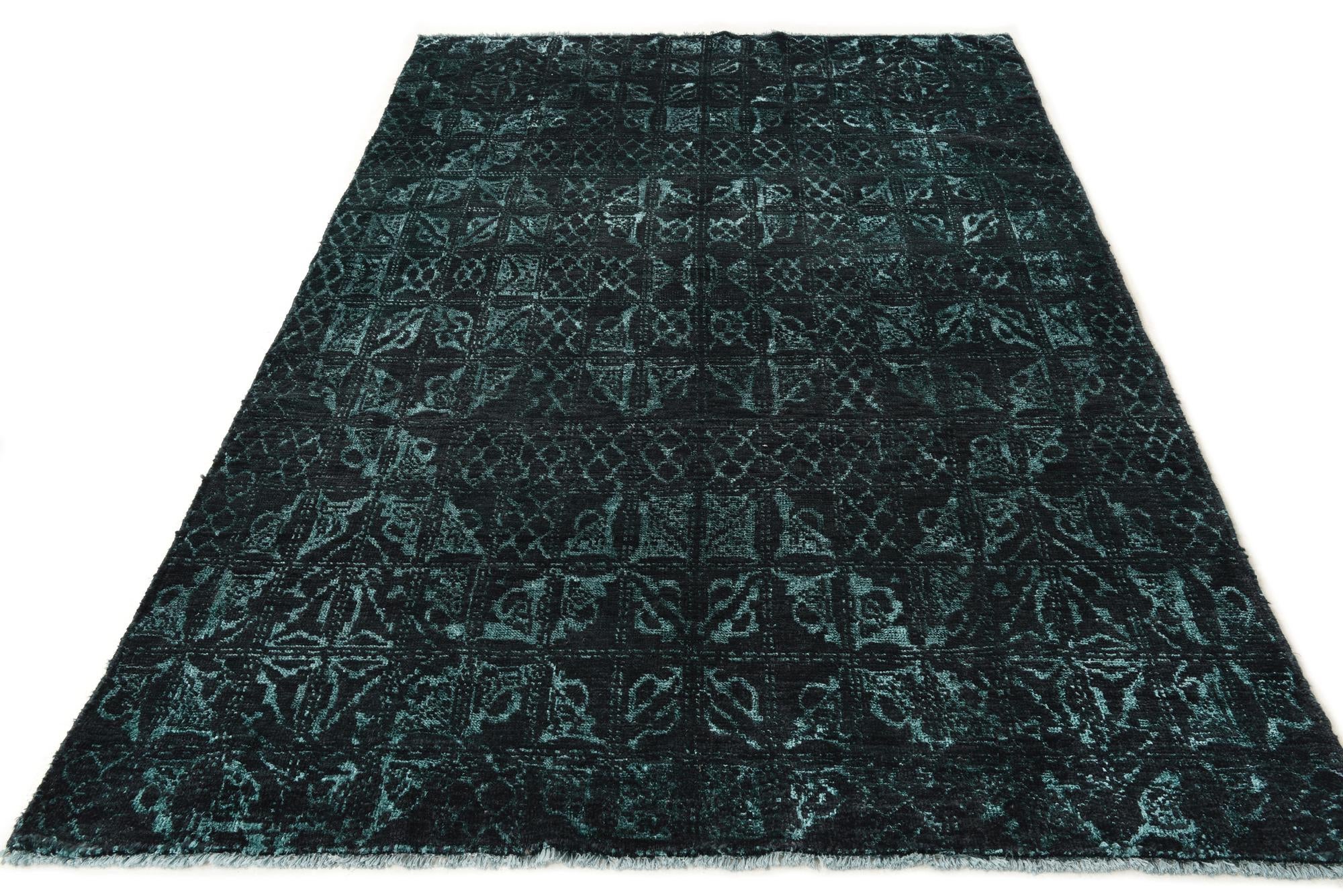 6' x 9' Hand Knotted Darya Wool Rug