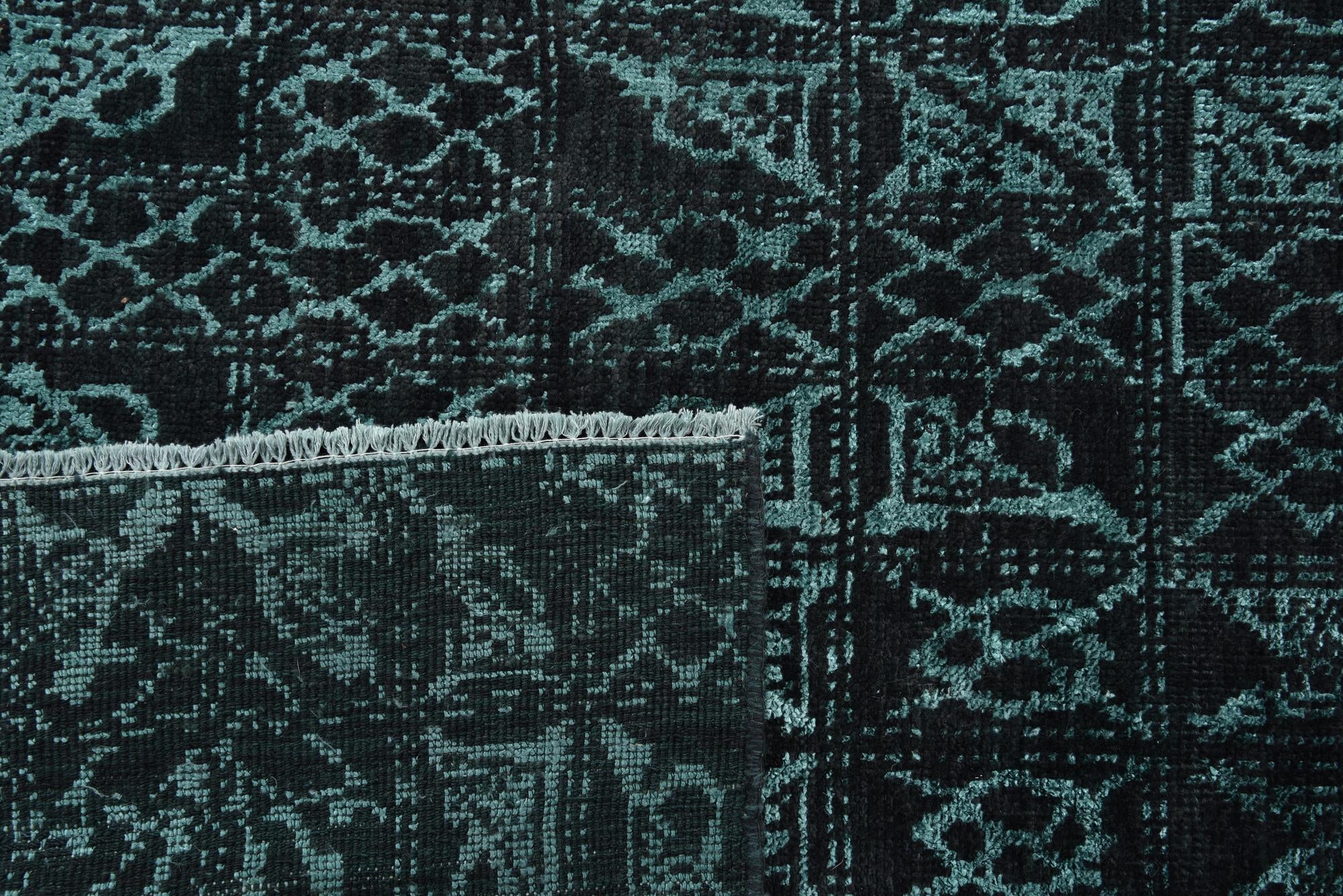 6' x 9' Hand Knotted Darya Wool Rug
