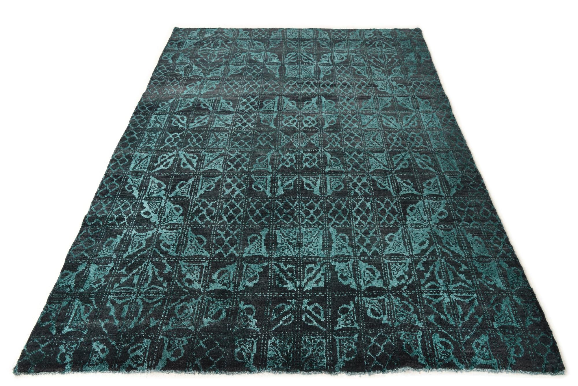 6' x 9' Hand Knotted Darya Wool Rug