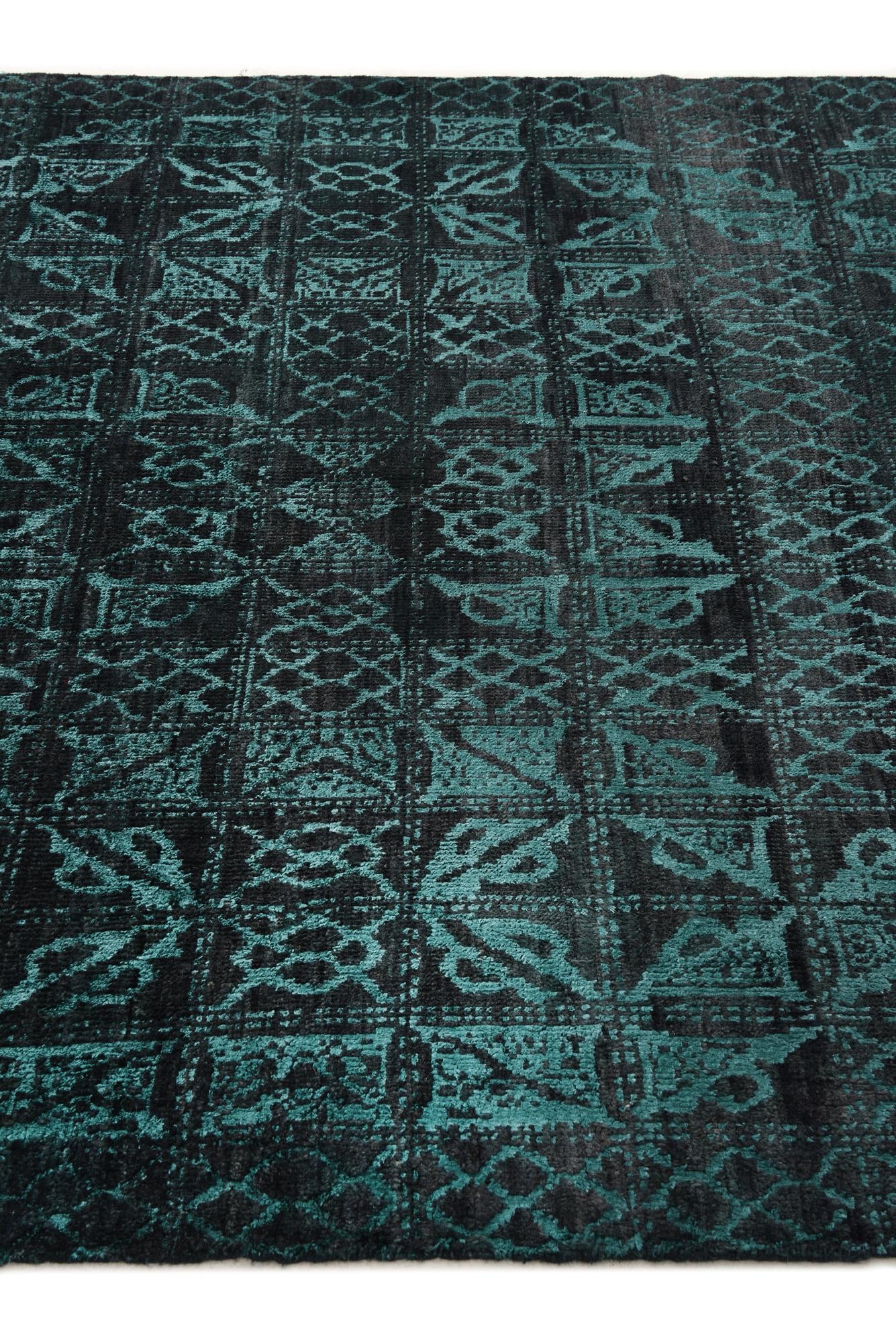 6' x 9' Hand Knotted Darya Wool Rug