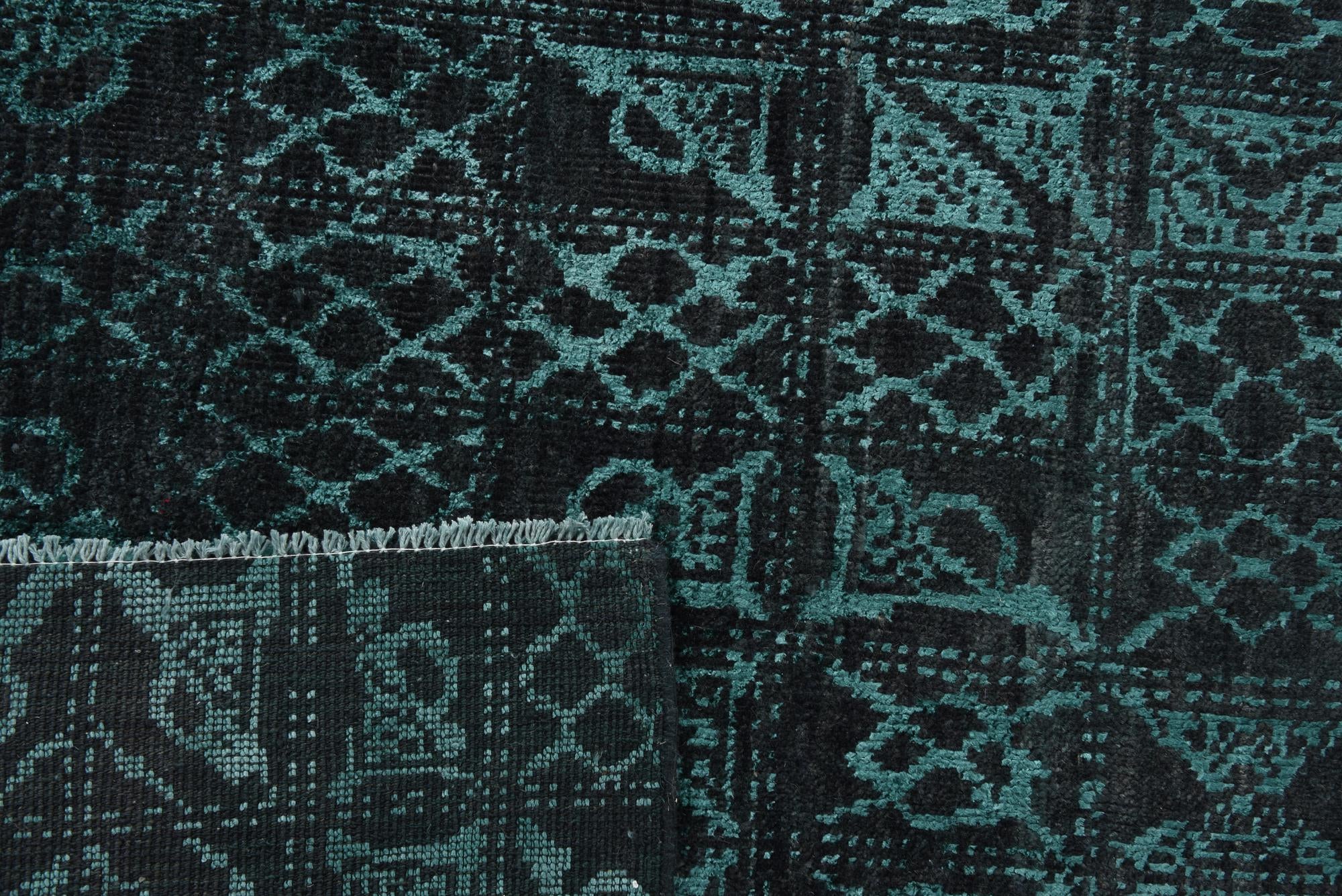 6' x 9' Hand Knotted Darya Wool Rug