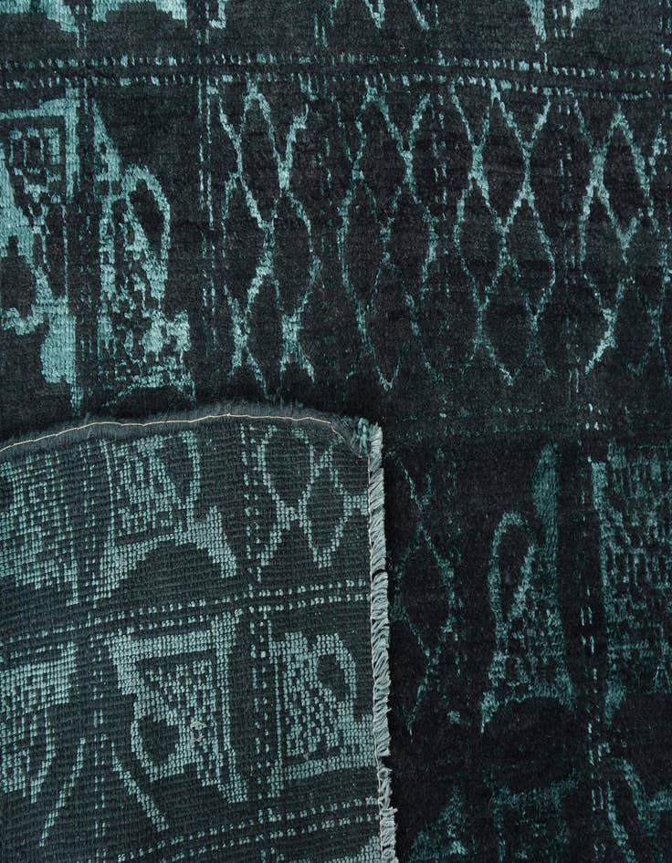 Detail image of 8' x 10' Hand Knotted Darya Wool Rug