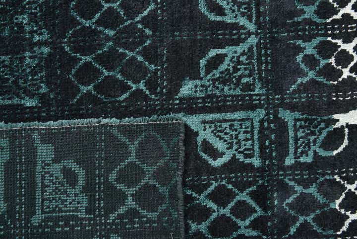 7' 8 x 10' 2 Hand Knotted Darya Rug