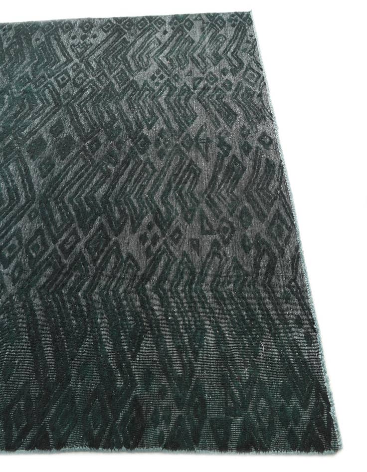 Detail image of 8' x 10' 4  Hand Knotted Darya Wool Rug