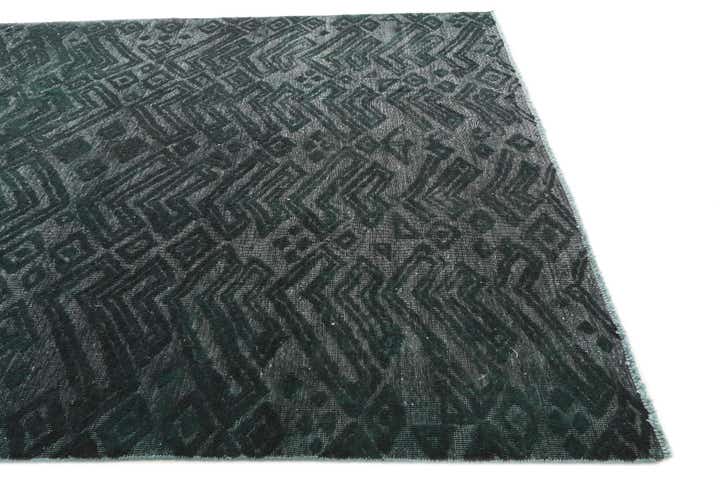 8' x 10' 4 Hand Knotted Darya Wool Rug