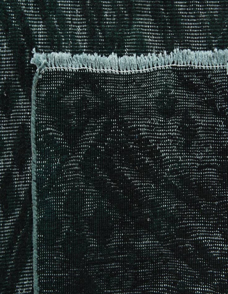 Detail image of 8' x 10' 4  Hand Knotted Darya Wool Rug