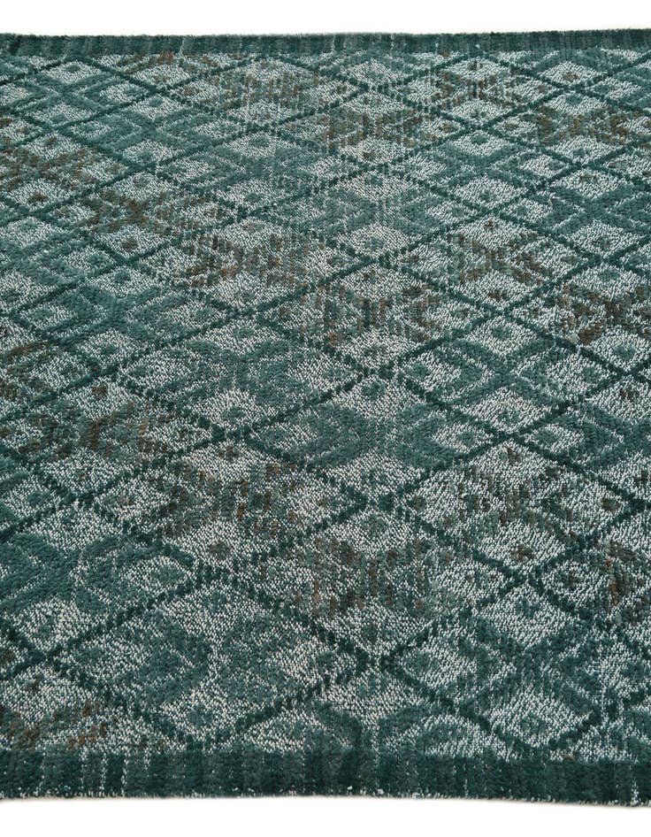 Detail image of 4' 10 x 6' 9  Hand Knotted Darya Wool Rug