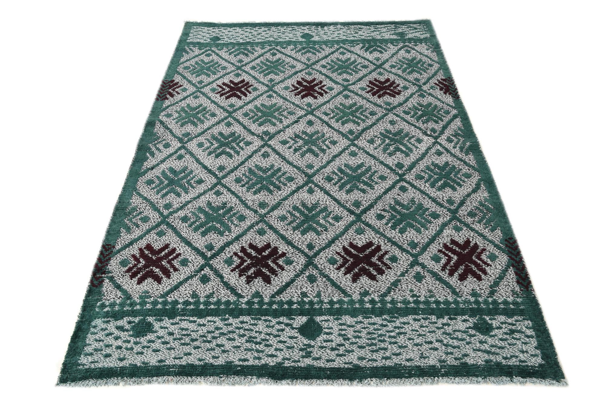 4' 11 x 7' Hand Knotted Darya Wool Rug