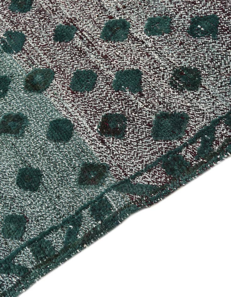 Detail image of 4' 8 x 6' 6  Hand Knotted Darya Wool Rug