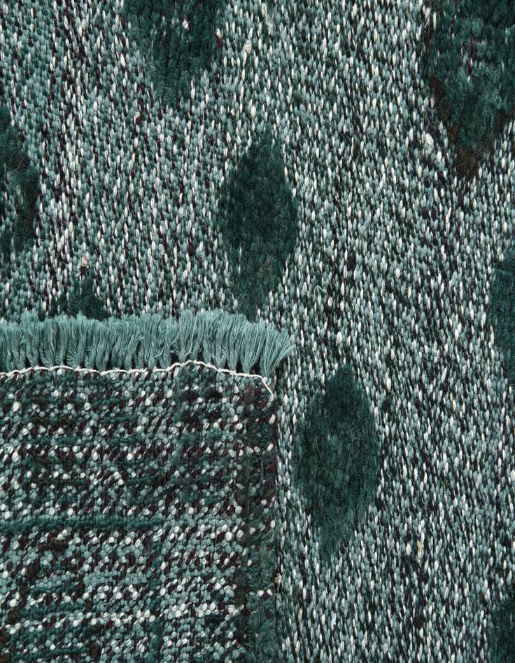 Detail image of 4' 8 x 6' 6  Hand Knotted Darya Wool Rug