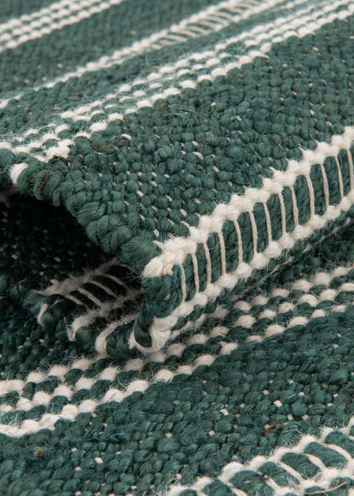 7' 10 x 10' Hand Woven Lariat Rug