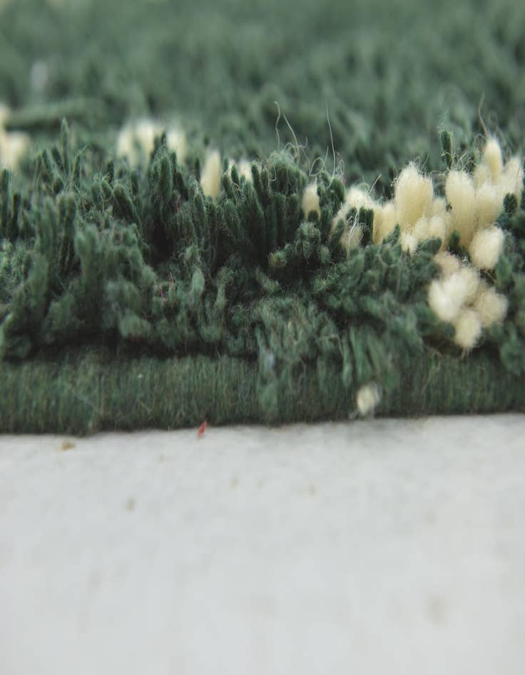 Detail image of 4' 10 x 7' 8 Hand Knotted Moroccan Wool Rug