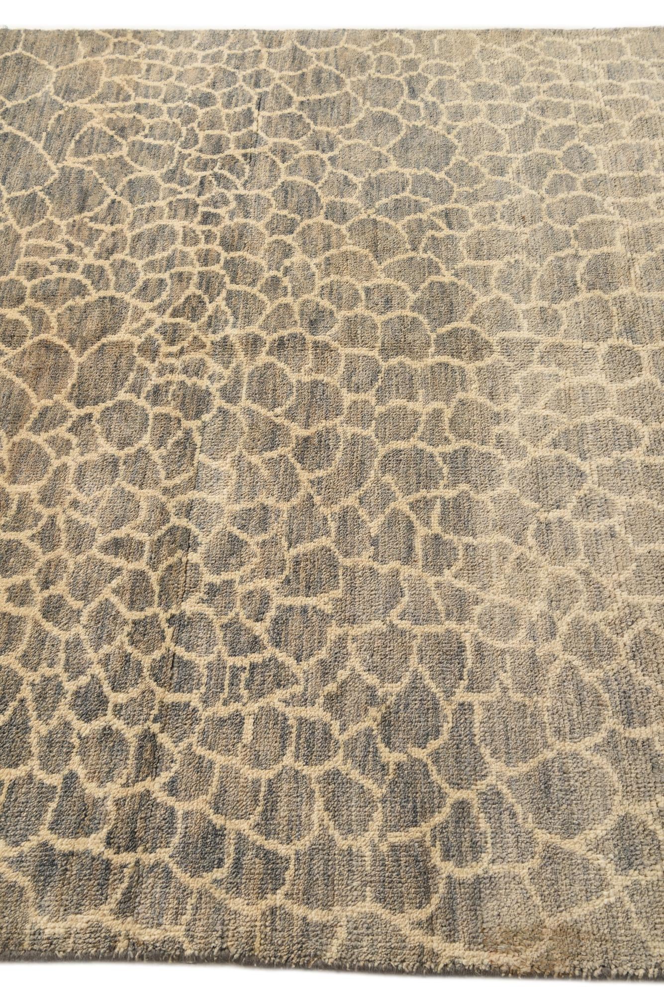 5' 6 x 8' Hand Knotted Moroccan Wool Rug