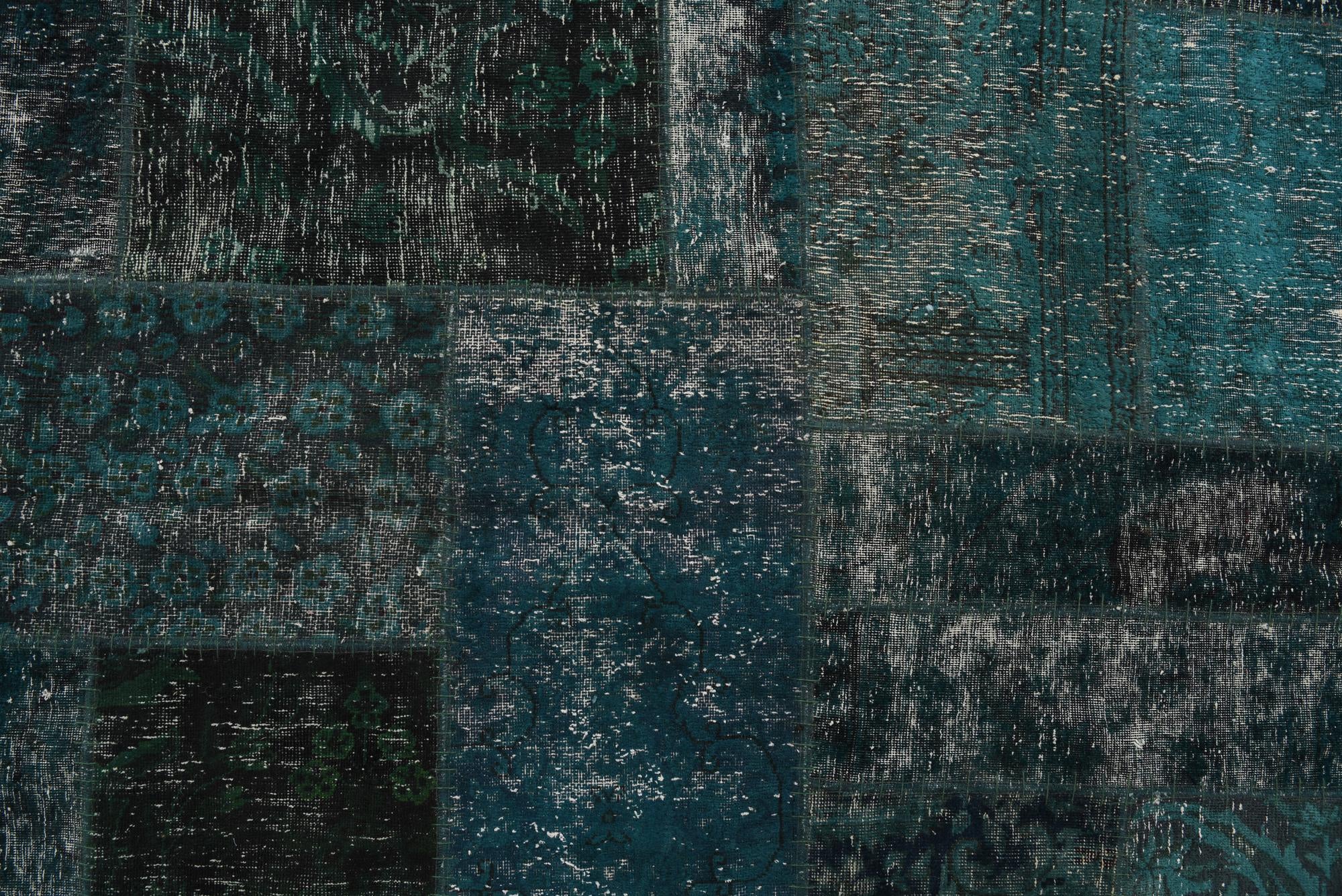 8' 1 x 10' Hand Knotted Ultra Vintage Persian Wool Rug