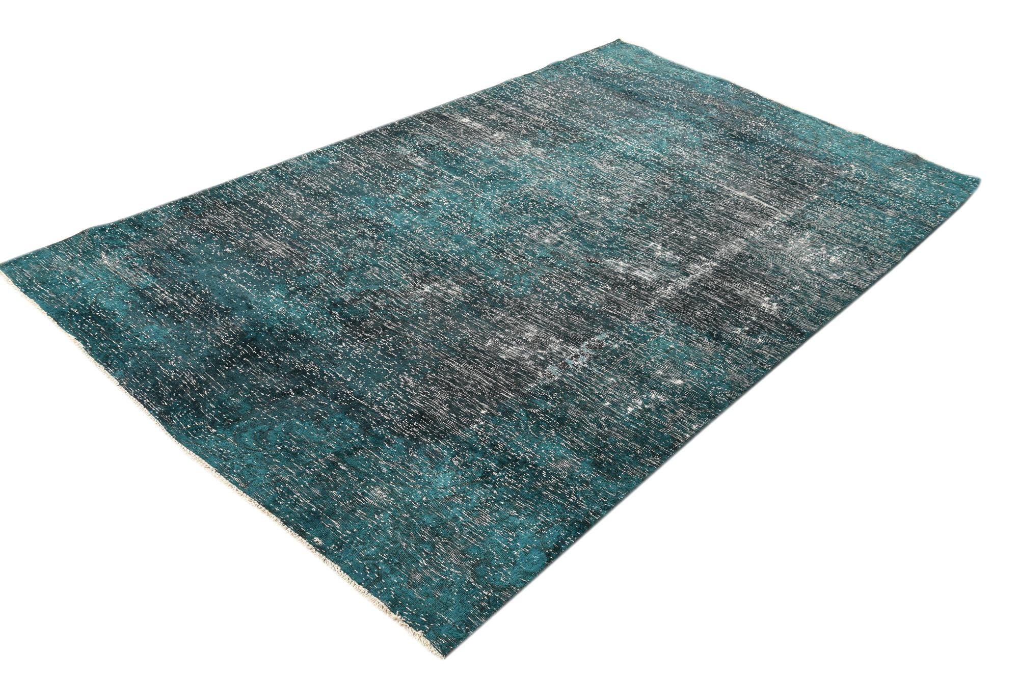 4' 11 x 8' 4 Hand Knotted Ultra Vintage Persian Wool Rug