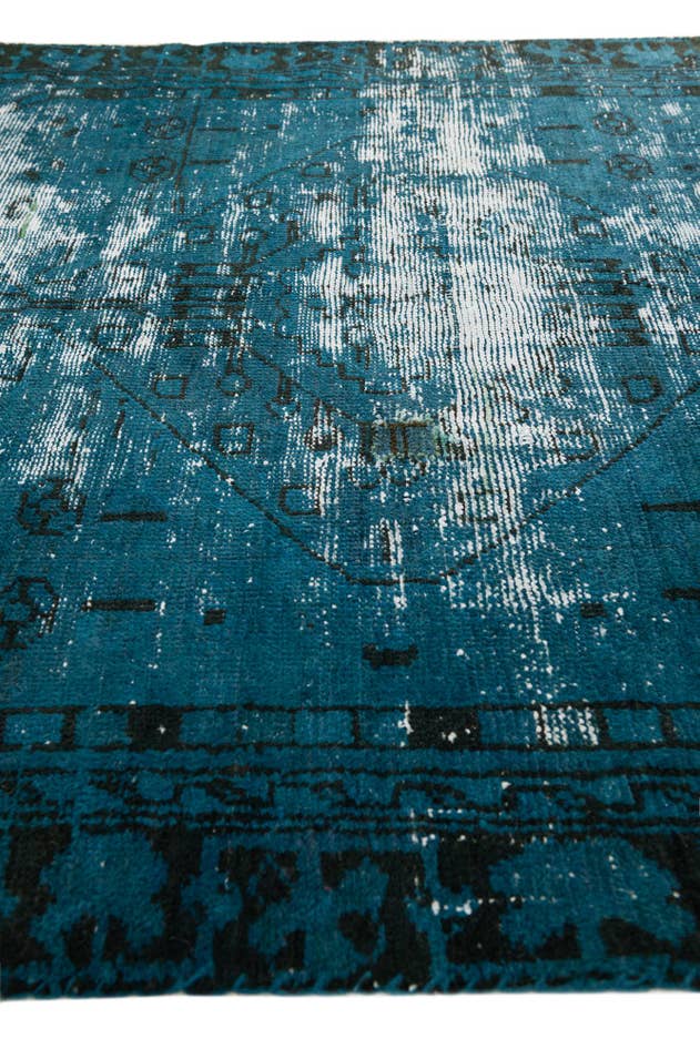 Detail image of 4' 1 x 7' Hand Knotted Ultra Vintage Persian Wool Rug