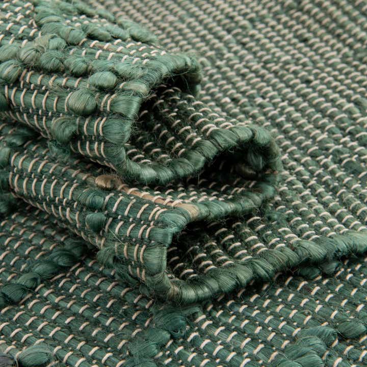 5' 3 x 5' 3 Hand Woven Larsa Jute Square Rug