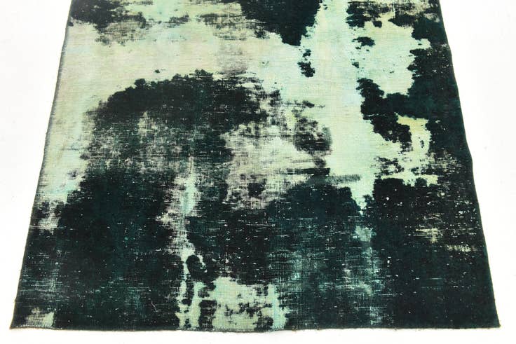 Detail image of 3' 9 x 3' 10 Hand Knotted Ultra Vintage Persian Wool Square Rug