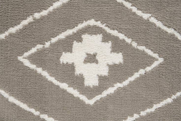 Detail image of 5' 3 x 7' 8 Lattice Rug