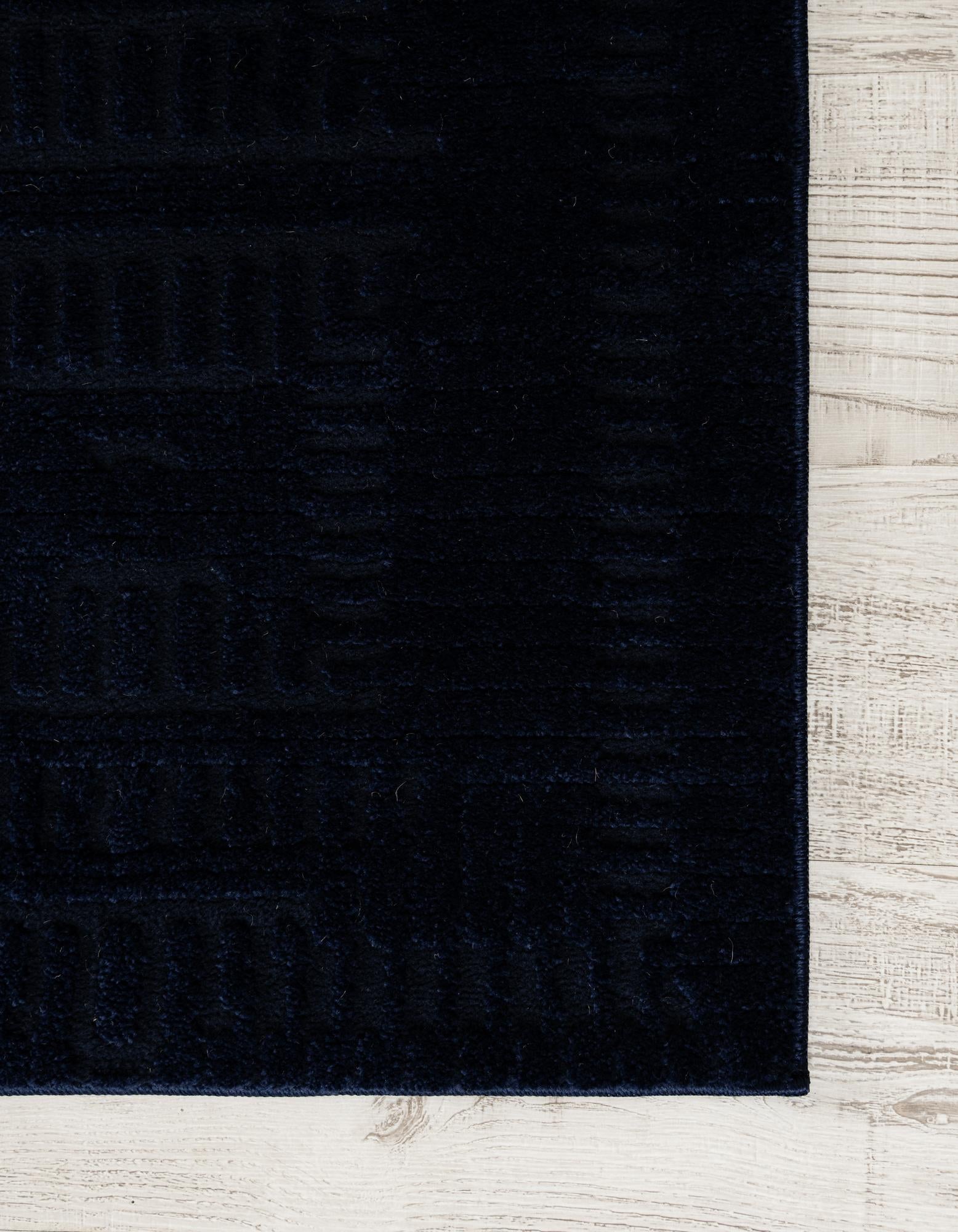 2' 7 x 12' Textura Designer Runner Rug