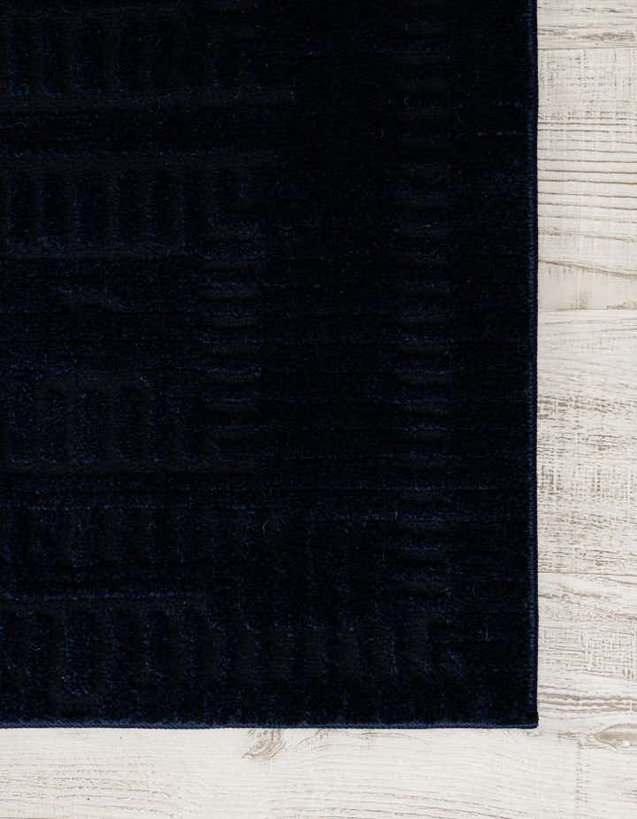 2' 2 x 6' Textura Designer Runner Rug