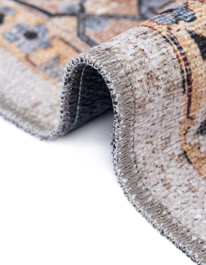 2' x 3' 1 Washable Yara Oval Rug