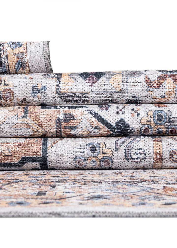 2' x 3' 1 Washable Yara Oval Rug