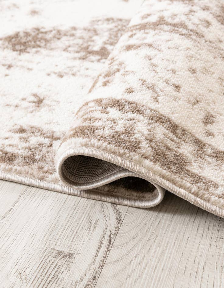 Detail image of 7' x 10' Monaco Rug