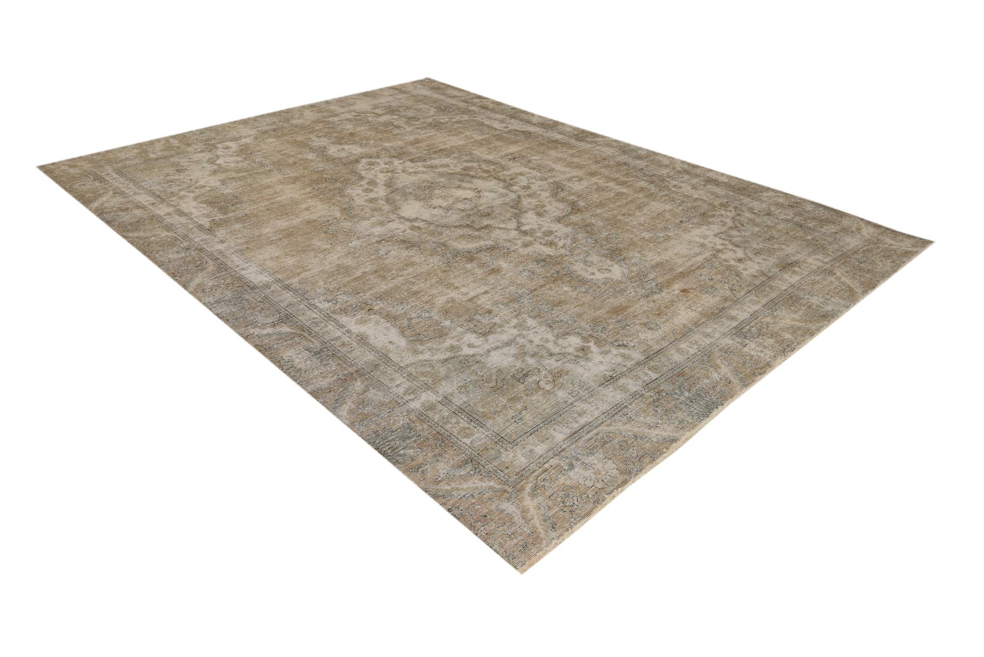 8' 8 x 11' 8 Hand Knotted Ultra Vintage Persian Wool Rug