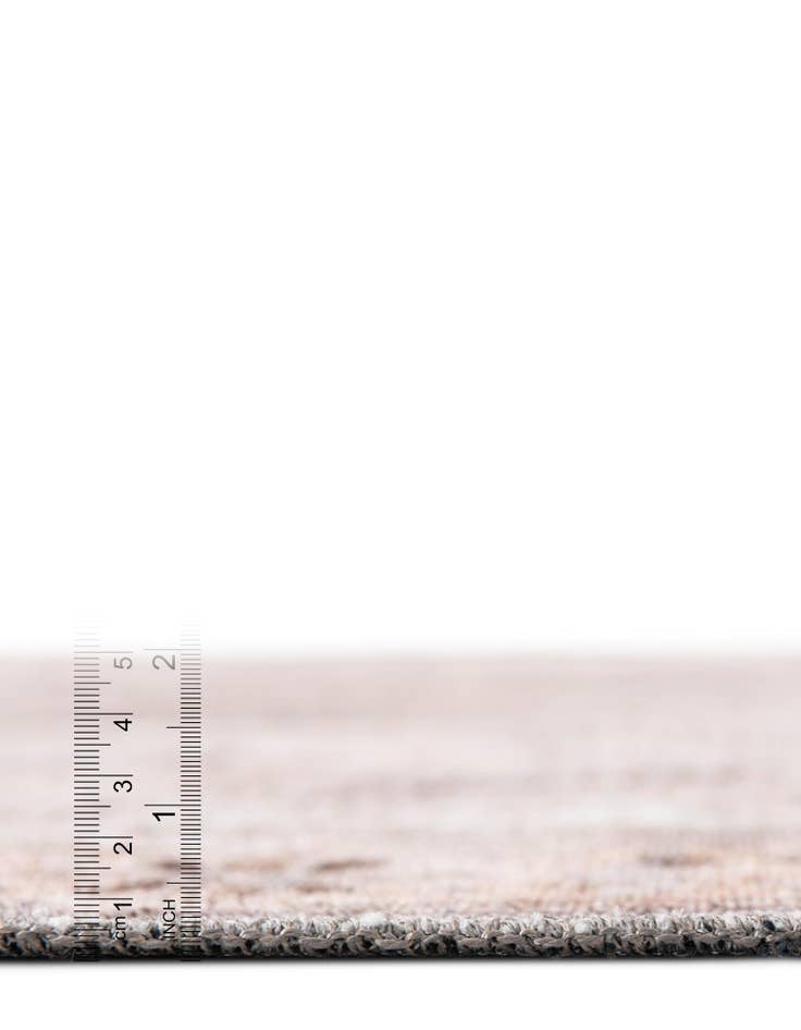 Detail image of 5' x 8' Yara Rug