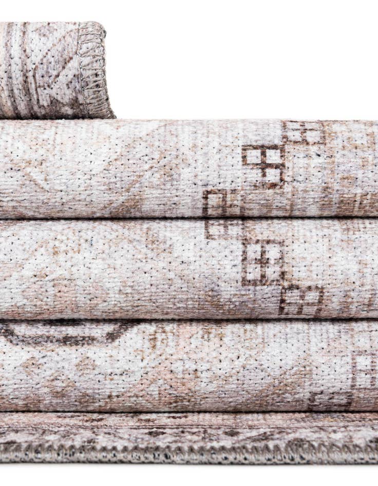 Detail image of 5' x 8' Yara Rug