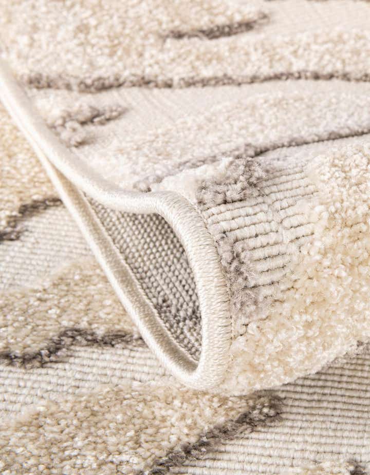 10' x 10' Easy-Clean Sabrina Soto Indoor / Outdoor Round Rug