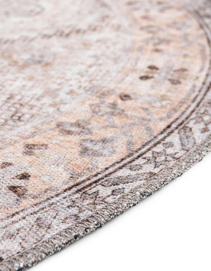 7' 10 x 7' 10 Yara Round Rug