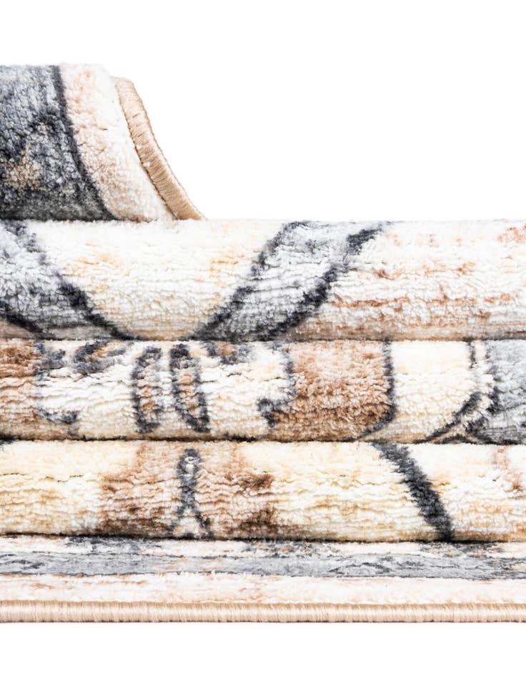 Detail image of 2' 2 x 7' 10 Medina Runner Rug