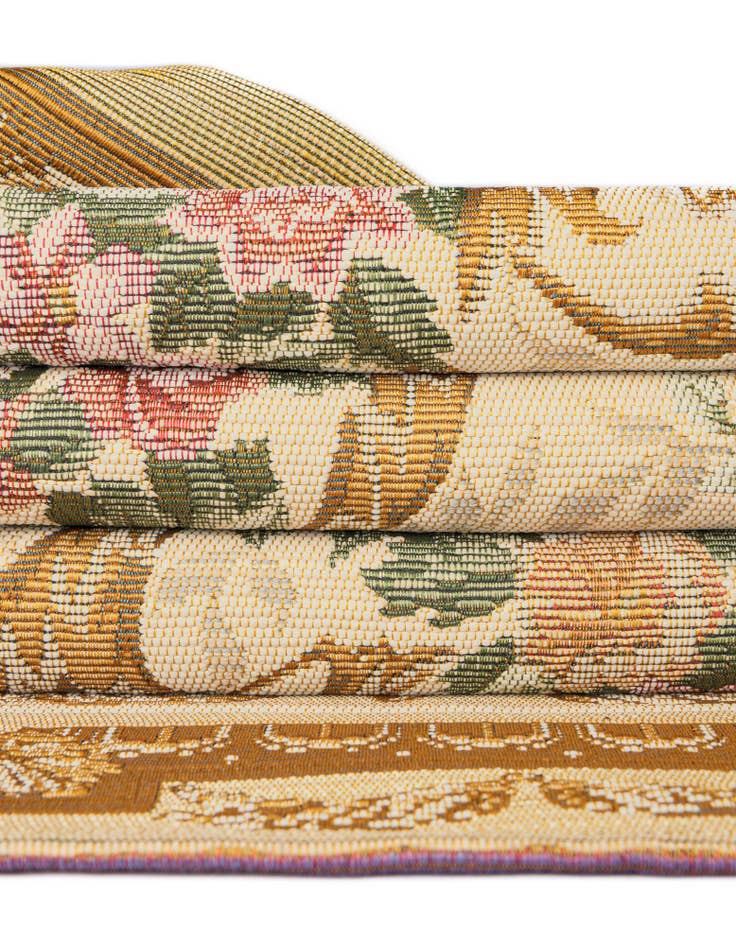 Detail image of 2' x 5'  Washable Traditional Indoor / Outdoor Runner Rug