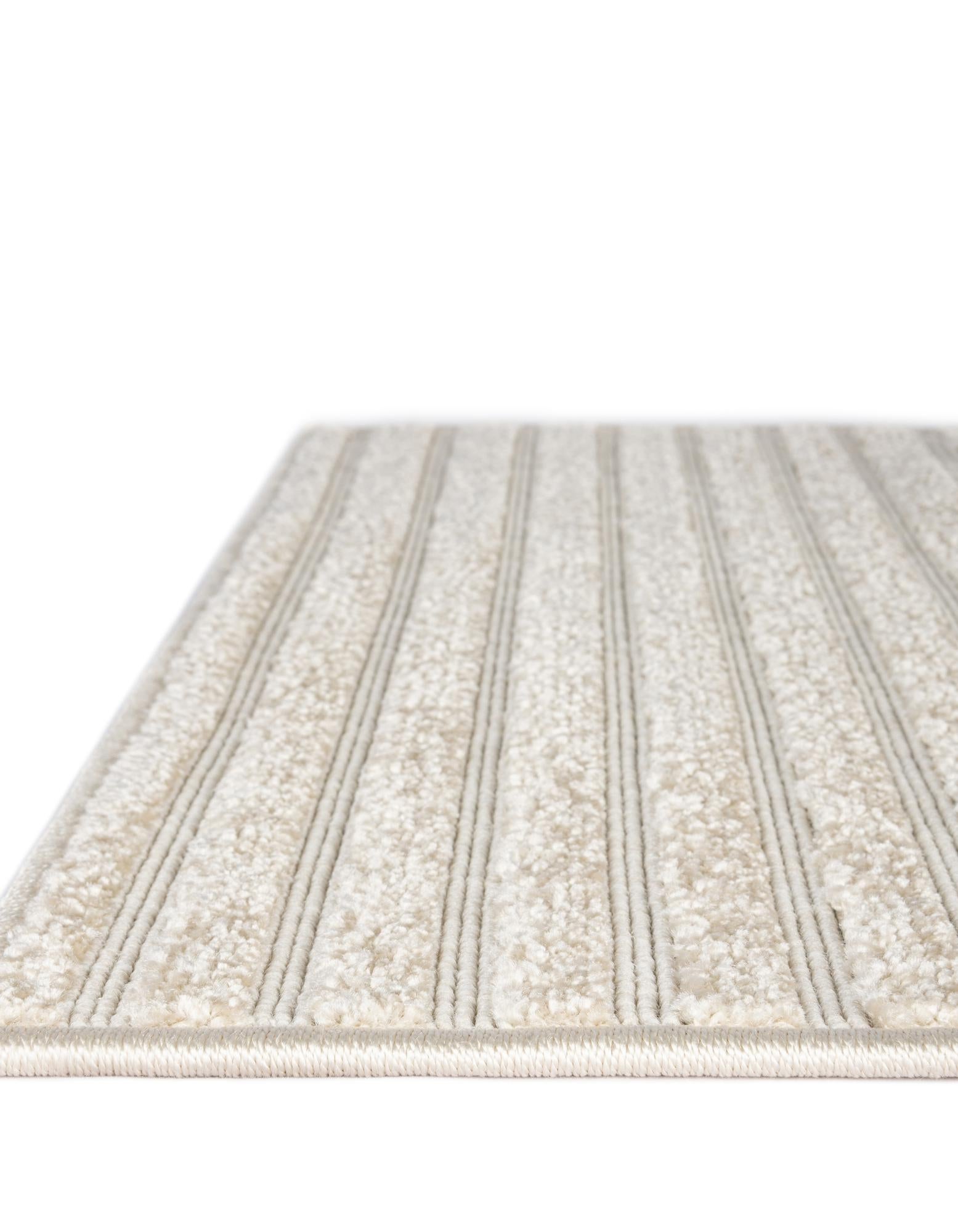 2' x 6' Easy-Clean Sabrina Soto Indoor / Outdoor Runner Rug