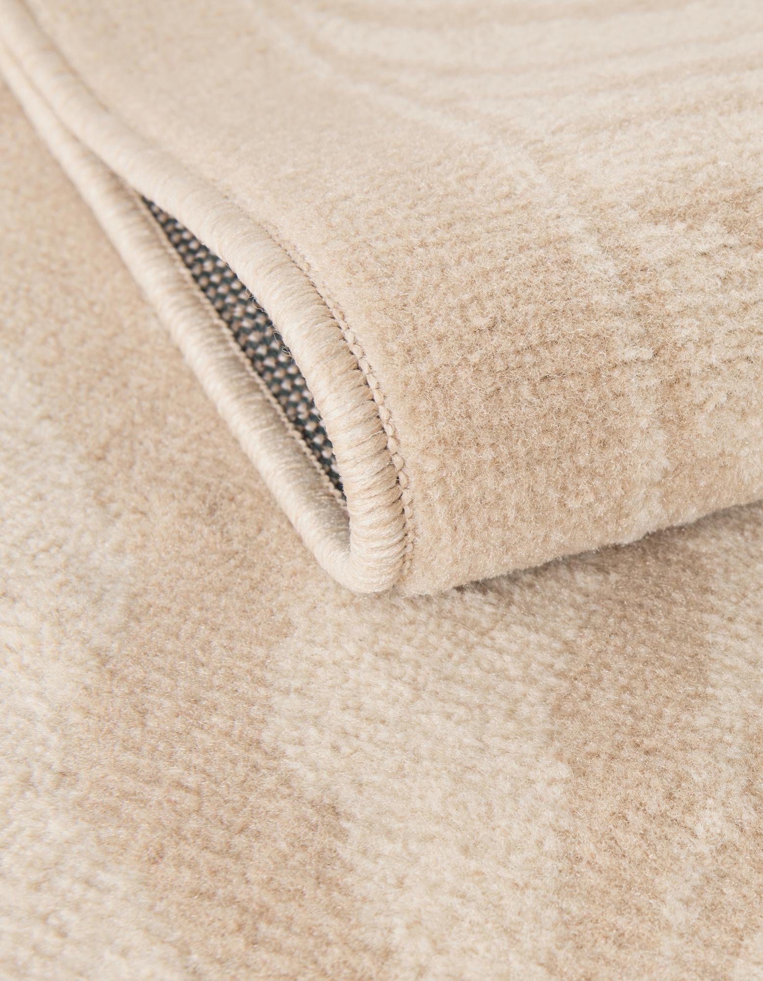 2' 7 x 10' Savannah Runner Rug