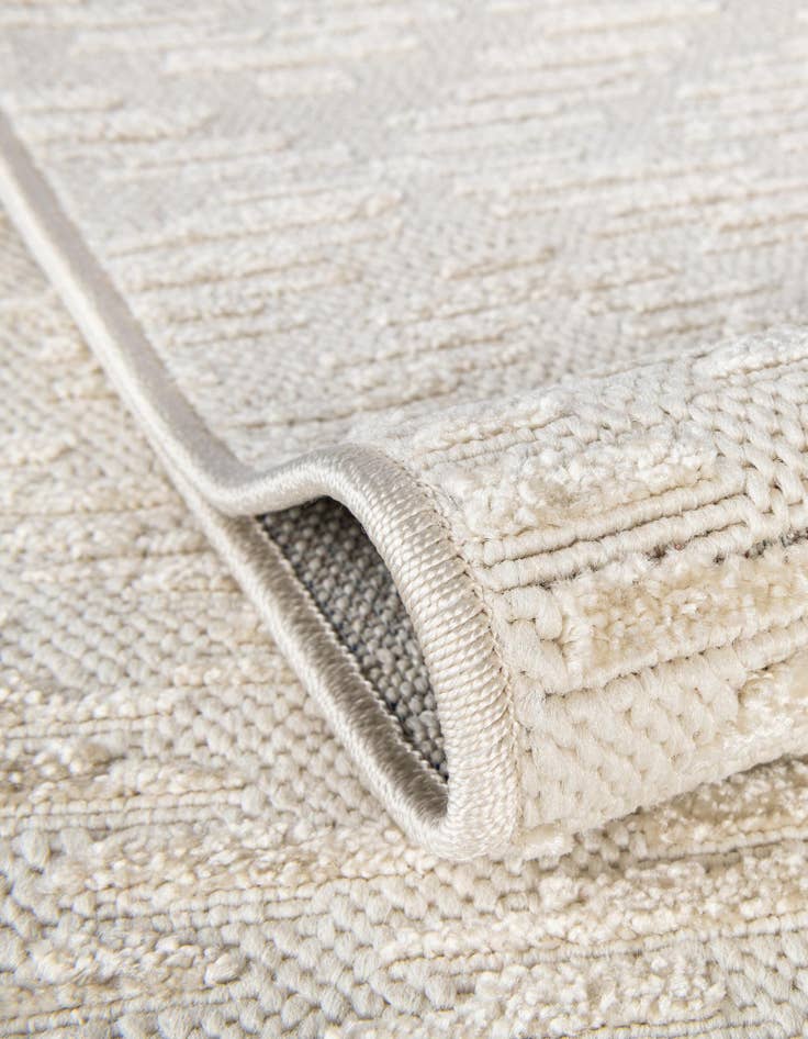 Detail image of 7' 10 x 7' 10 Easy-Clean Sabrina Soto Indoor / Outdoor Square Rug
