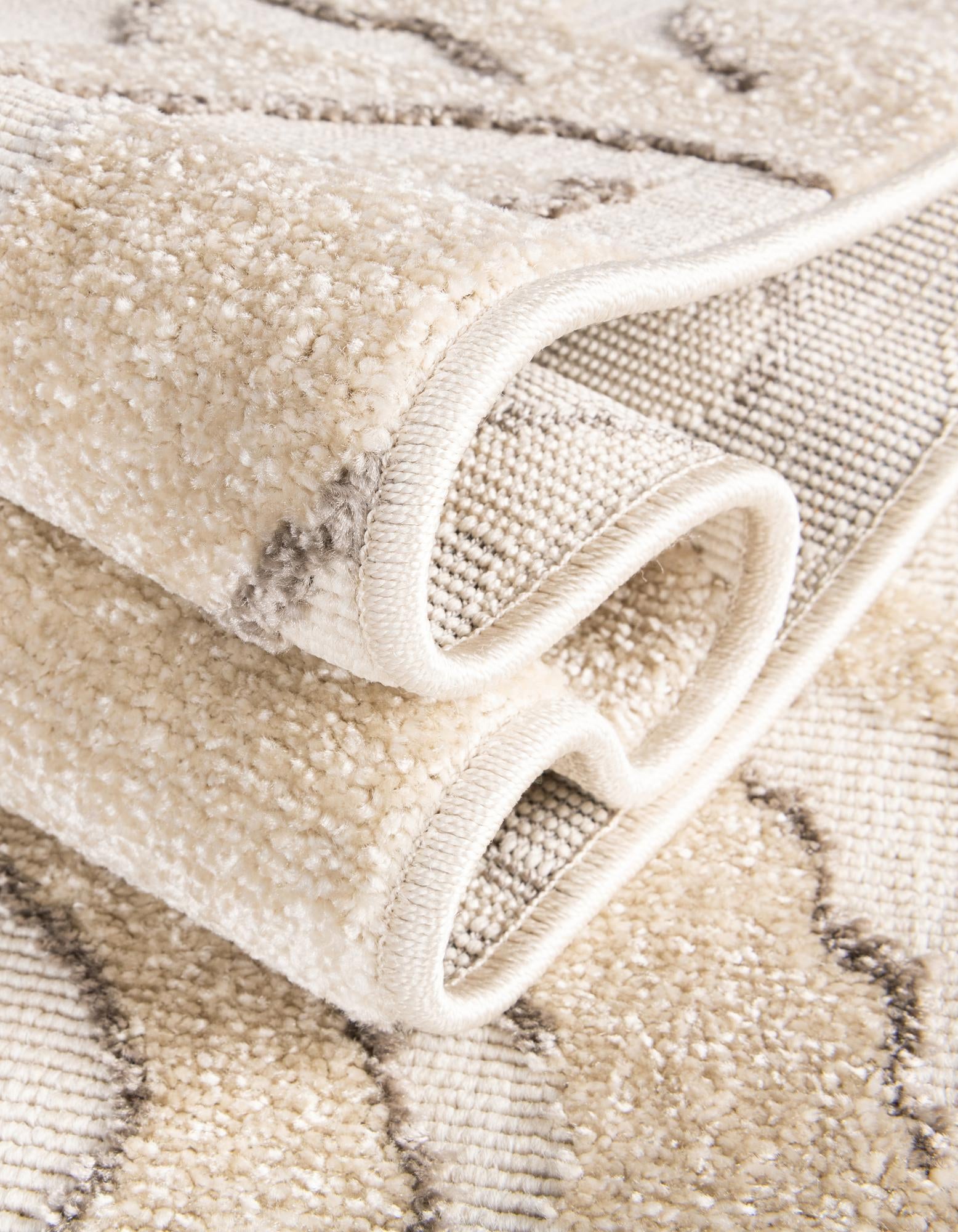 10' x 10' Easy-Clean Sabrina Soto Indoor / Outdoor Square Rug