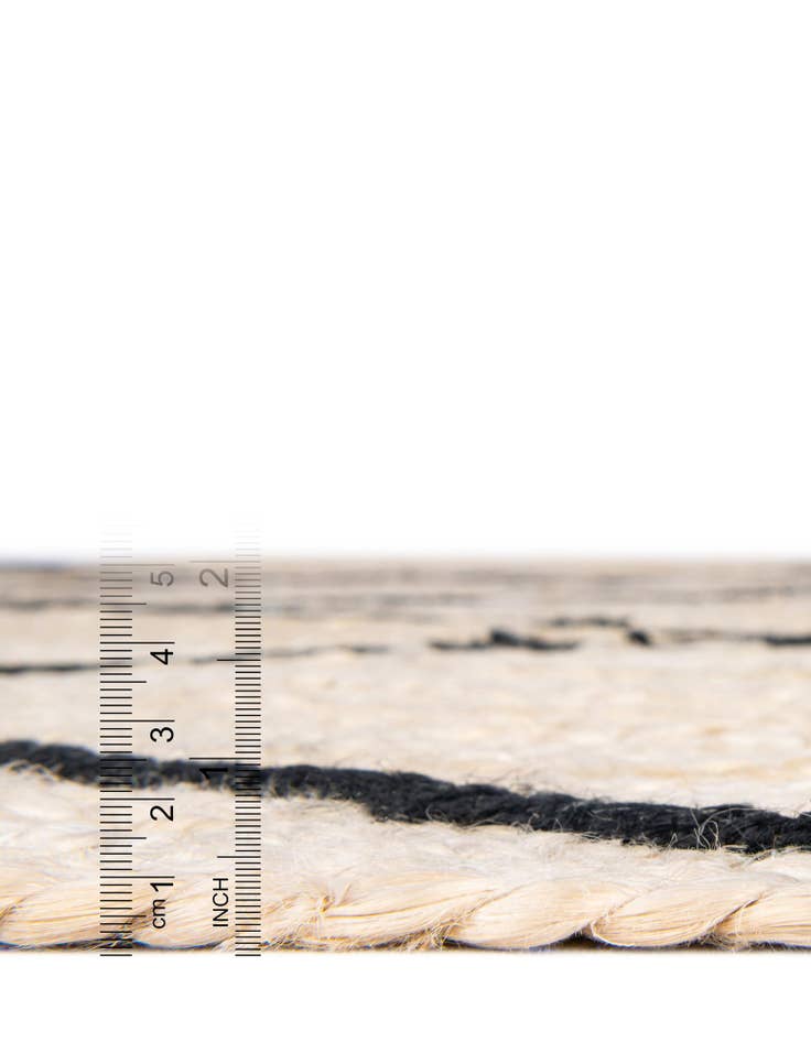 Detail image of 3' 3 x 5' 1 Handmade Braided Jute Rug