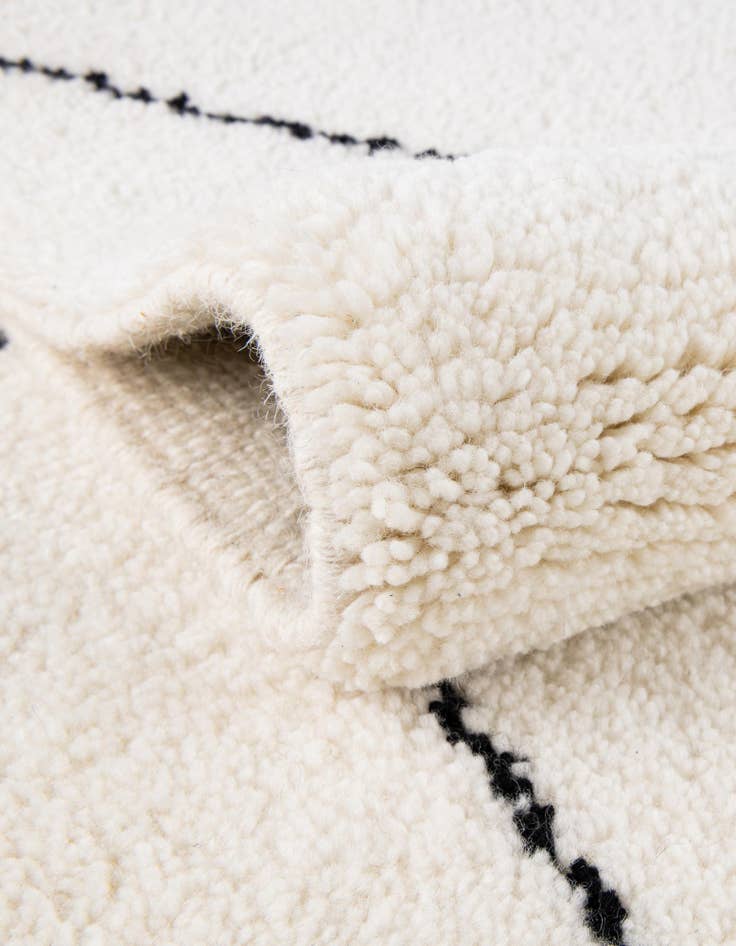 Detail image of 8' x 8'  Hand Knotted Safiya Moroccan Wool Square Rug