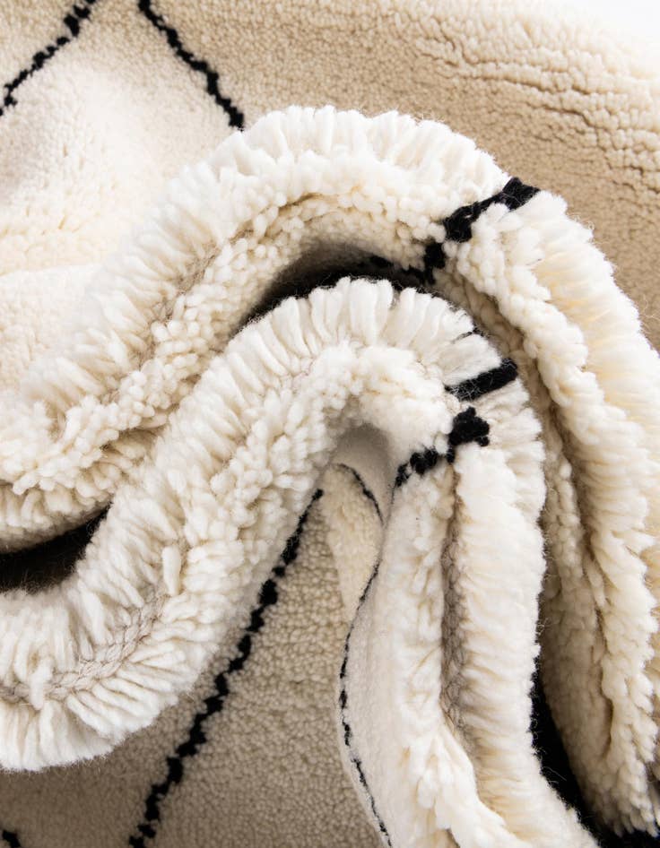 Detail image of 8' x 8'  Hand Knotted Safiya Moroccan Wool Square Rug