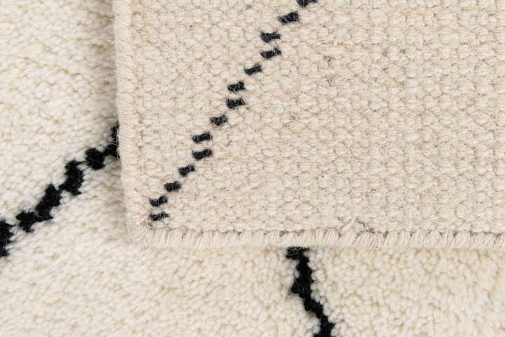 1' 3 x 8' 2 Hand Knotted Safiya Moroccan Wool Table Runner Rug