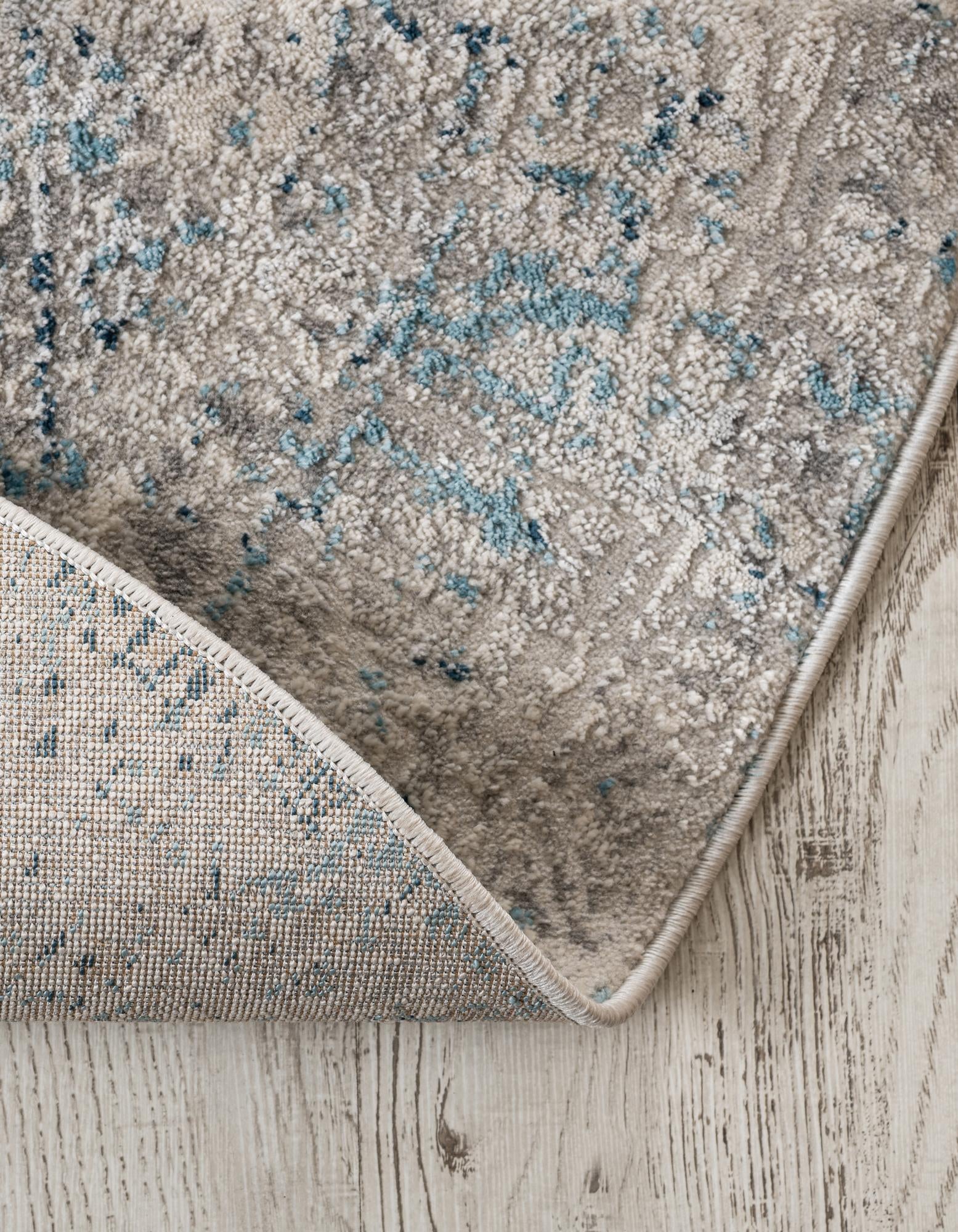 5' 3 x 8' Finsbury Oval Rug