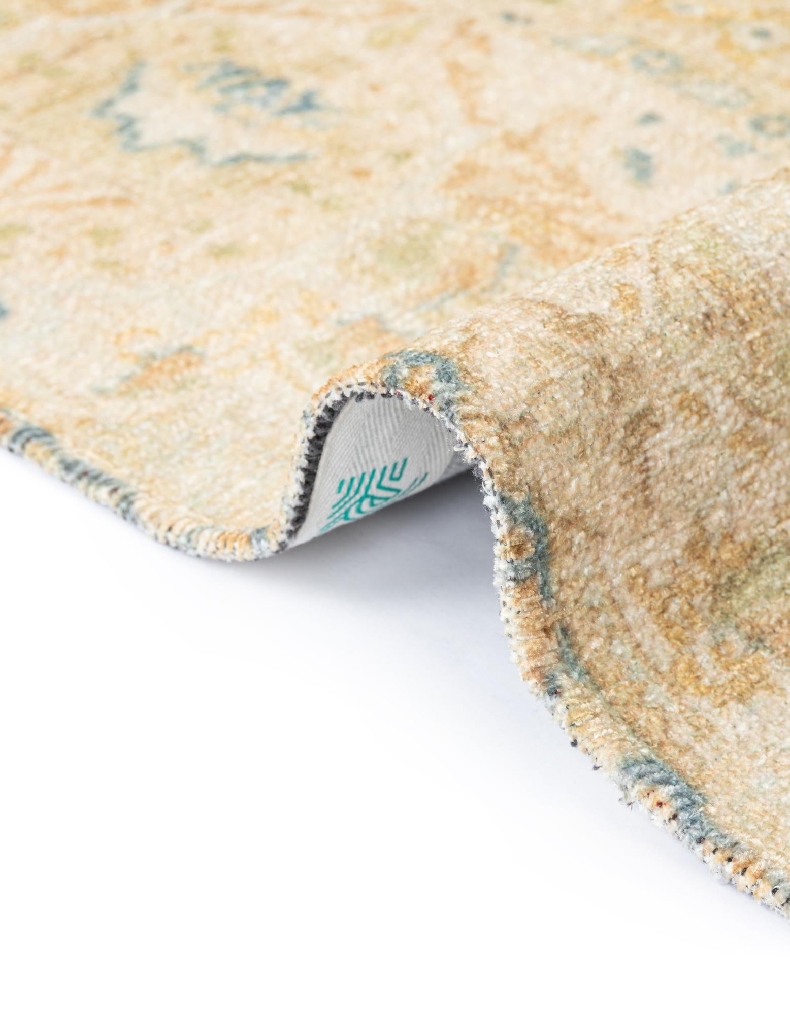 3' 11 x 5' 11 Boutique Rug